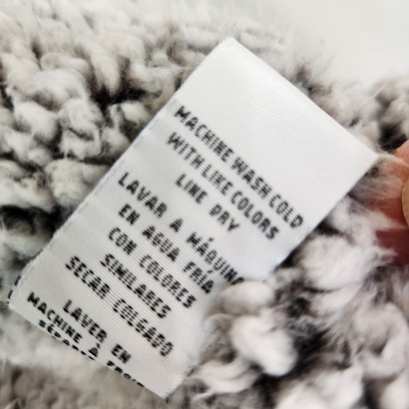 Thread & Supply Wubby Fuzzy Arctic Fleece Vest Sherpa Jacket Charcoal Sz Medium - Picture 11 of 16